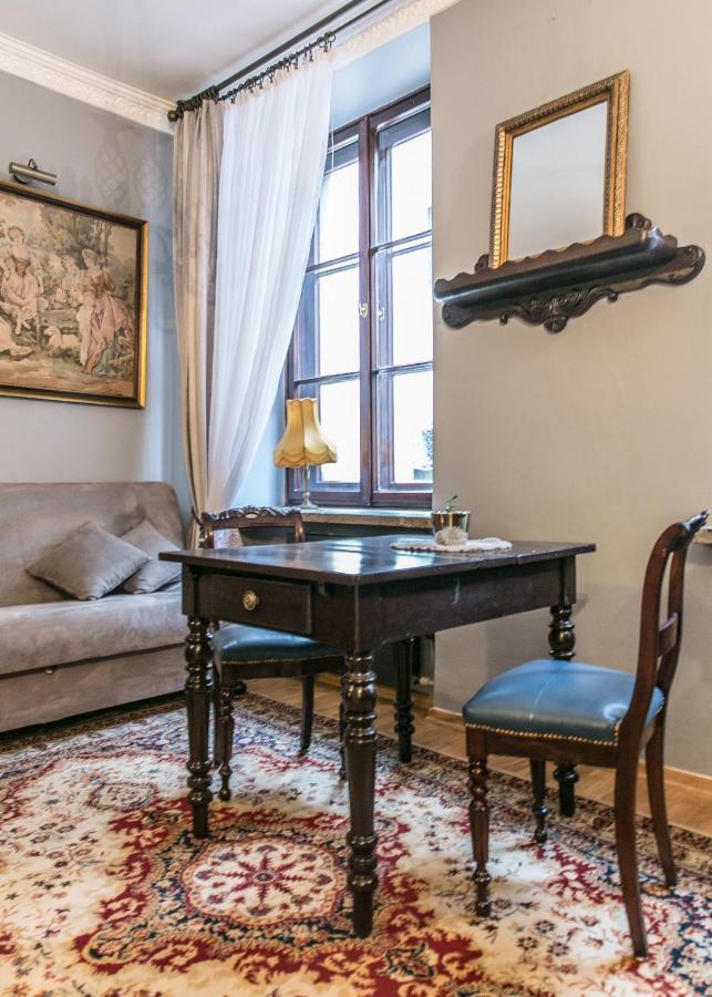 Apartment Gloria III Old Town Варшава Экстерьер фото